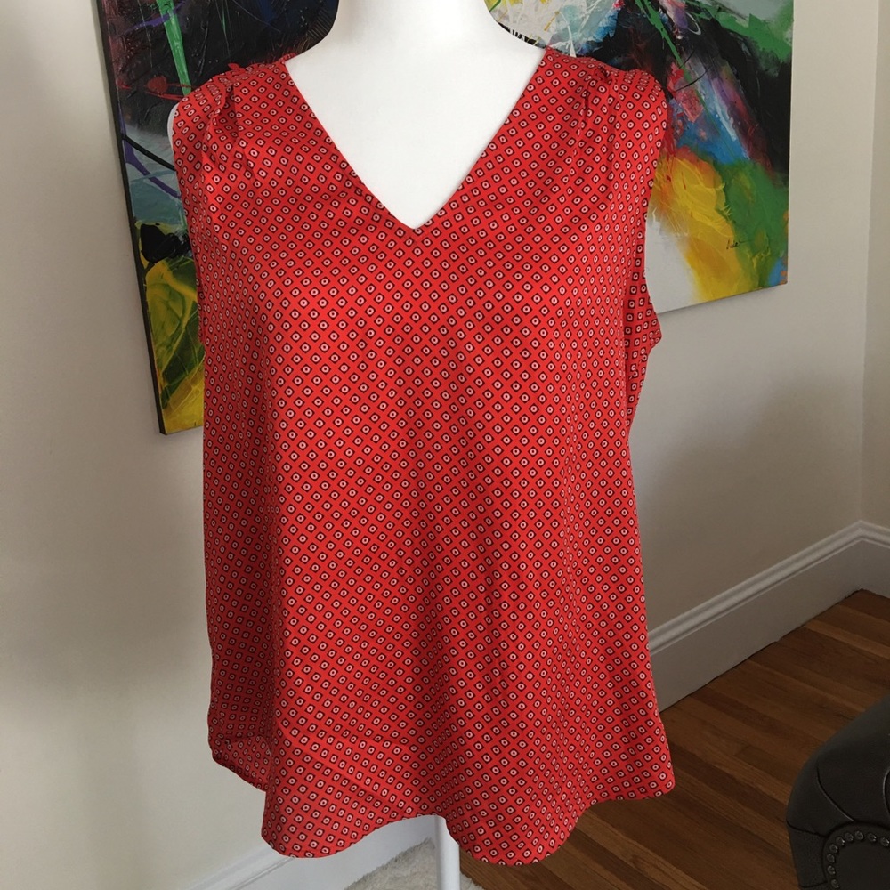 Banana Republic Business Style V Neck Top M